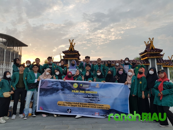 Antusias masyarakat berdonasi semangatkan Relawan dari Himadiksi UMRI untuk penggalangan dana